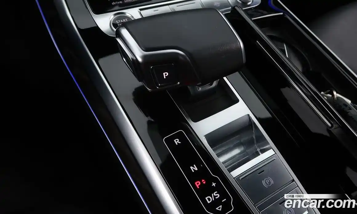 Audi Q7 2021 3.0 Автомат в Москве № 163927, фото 9