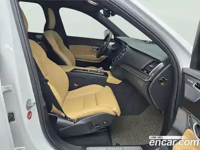 Volvo XC90 2024 2.0 Автомат в Москве № 164795, миниатюра 11