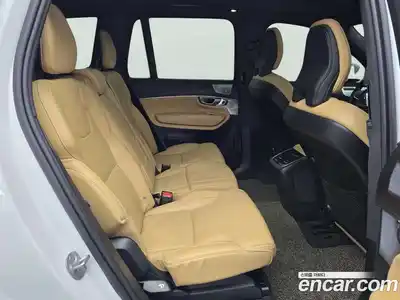 Volvo XC90 2024 2.0 Автомат в Москве № 164795, миниатюра 12