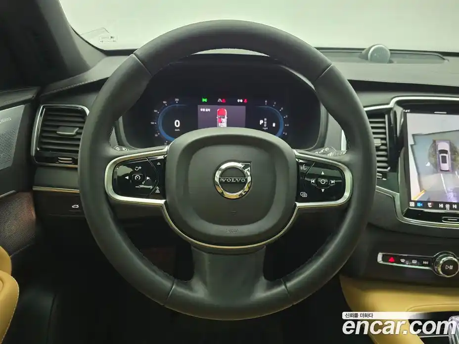 Volvo XC90 2024 2.0 Автомат в Москве № 164795, фото 13