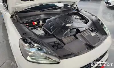 Porsche Cayenne 2021 3.0 Автомат в Москве № 165622, миниатюра 6