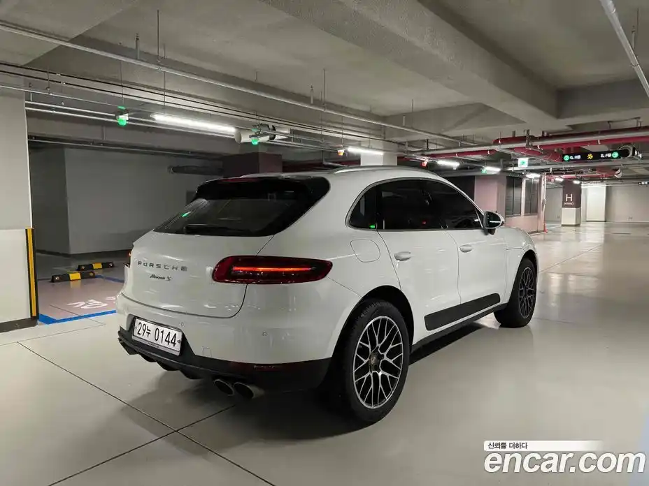Porsche Macan 2017 3.0 Автомат в Москве № 165673, фото 14
