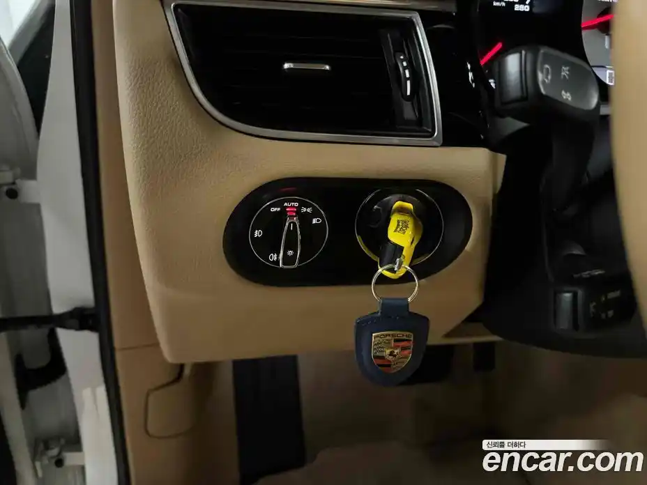 Porsche Macan 2017 3.0 Автомат в Москве № 165673, фото 4