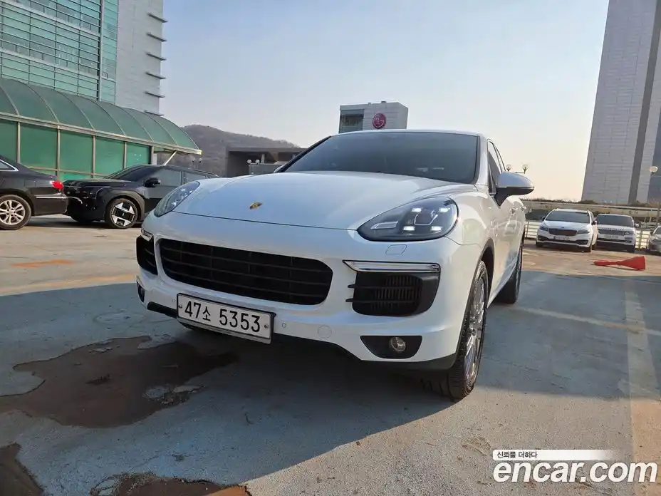 Porsche Cayenne 2015 4.1 Автомат в Москве № 165915, фото 1