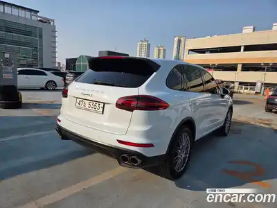 Porsche Cayenne 2015 4.1 Автомат в Москве № 165915, миниатюра 5