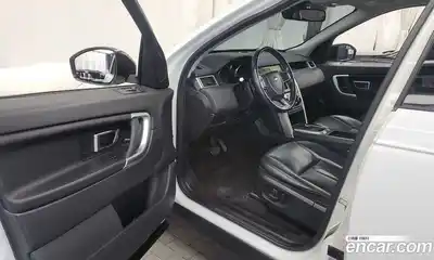 Land Rover Discovery Sport 2017 2.0 Автомат в Москве № 166355, миниатюра 11