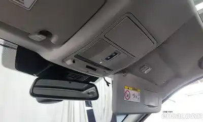 Land Rover Discovery Sport 2017 2.0 Автомат в Москве № 166355, миниатюра 2