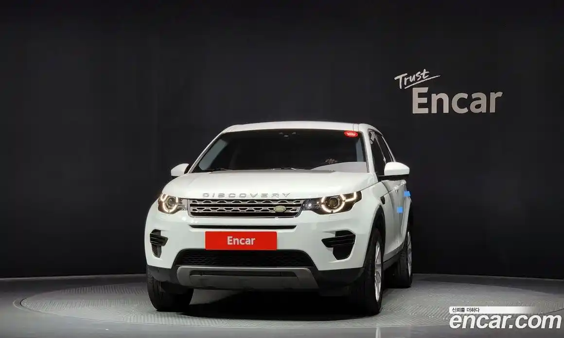 Land Rover Discovery Sport 2017 2.0 Автомат в Москве № 166355, фото 8