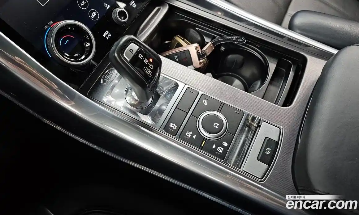 Land Rover Range-Rover Sport 2018 3.0 Автомат в Москве № 166672, фото 12