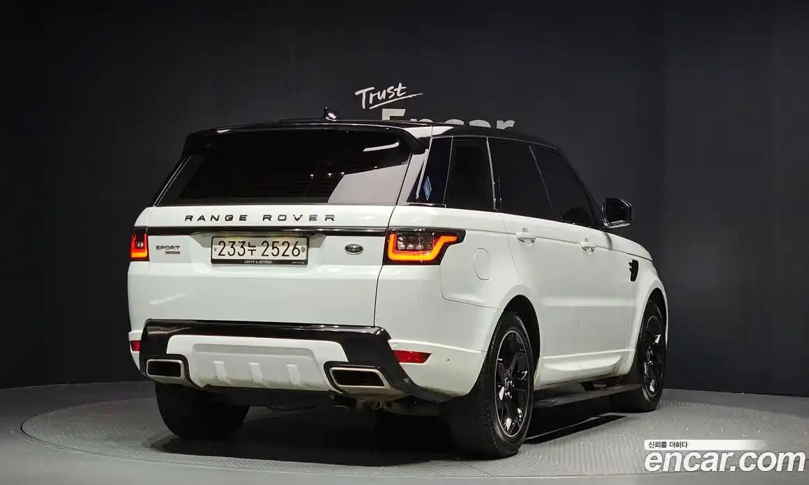 Land Rover Range-Rover Sport 2018 3.0 Автомат в Москве № 166672, фото 17