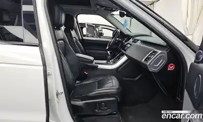Land Rover Range-Rover Sport 2018 3.0 Автомат в Москве № 166672, миниатюра 9