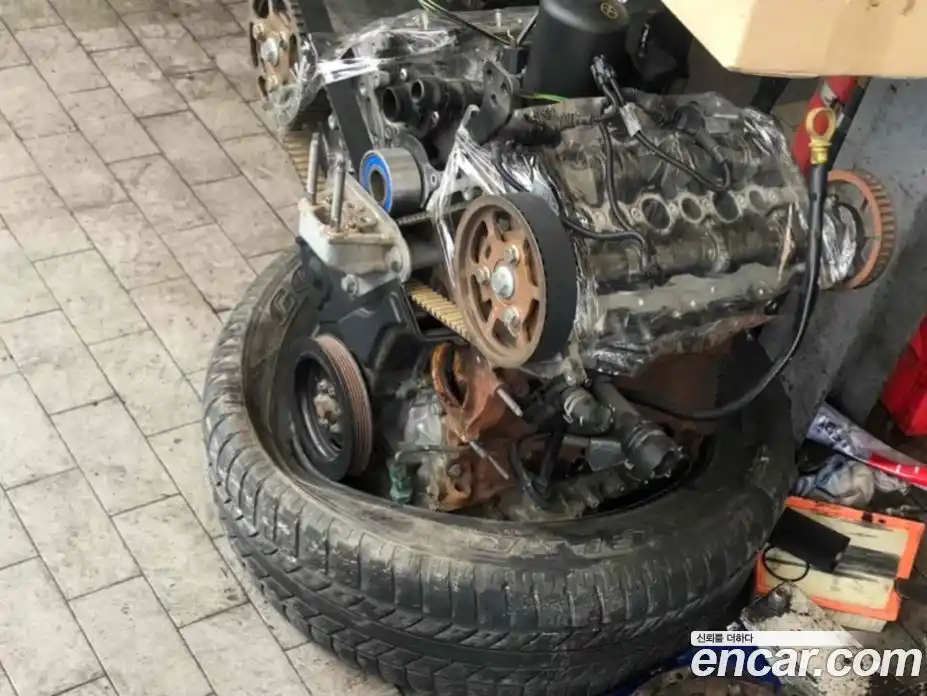 Land Rover Defender 2004 2.5 Механическая в Москве № 166879, фото 12