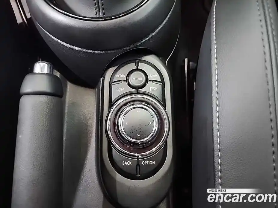 Mini Cooper 2023 2.0 Автомат в Москве № 167071, фото 18