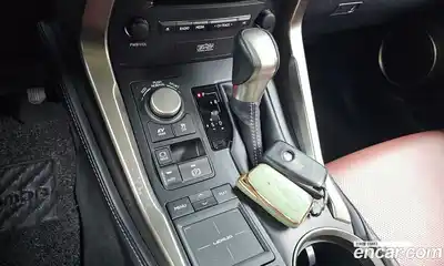 Lexus NX 2017 2.5 Автомат в Москве № 168264, миниатюра 9