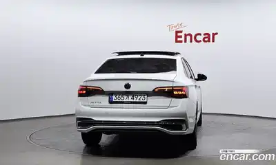 Volkswagen Jetta 2024 1.5 Автомат в Москве № 168435, миниатюра 3