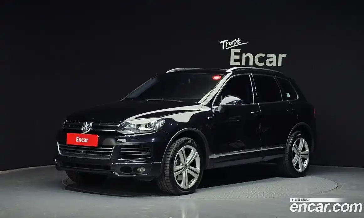 Volkswagen Touareg 2014 4.1 Автомат в Москве № 169012, фото 7