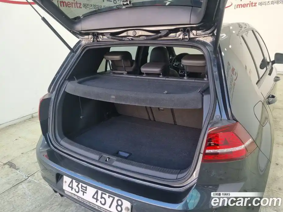 Volkswagen Golf 2015 2.0 Автомат в Москве № 169102, фото 13