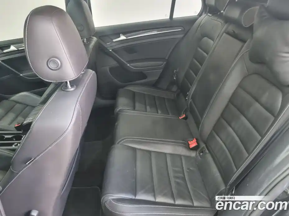 Volkswagen Golf 2015 2.0 Автомат в Москве № 169102, фото 16