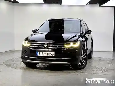 Volkswagen Tiguan 2021 2.0 Автомат в Москве № 169320, миниатюра 2
