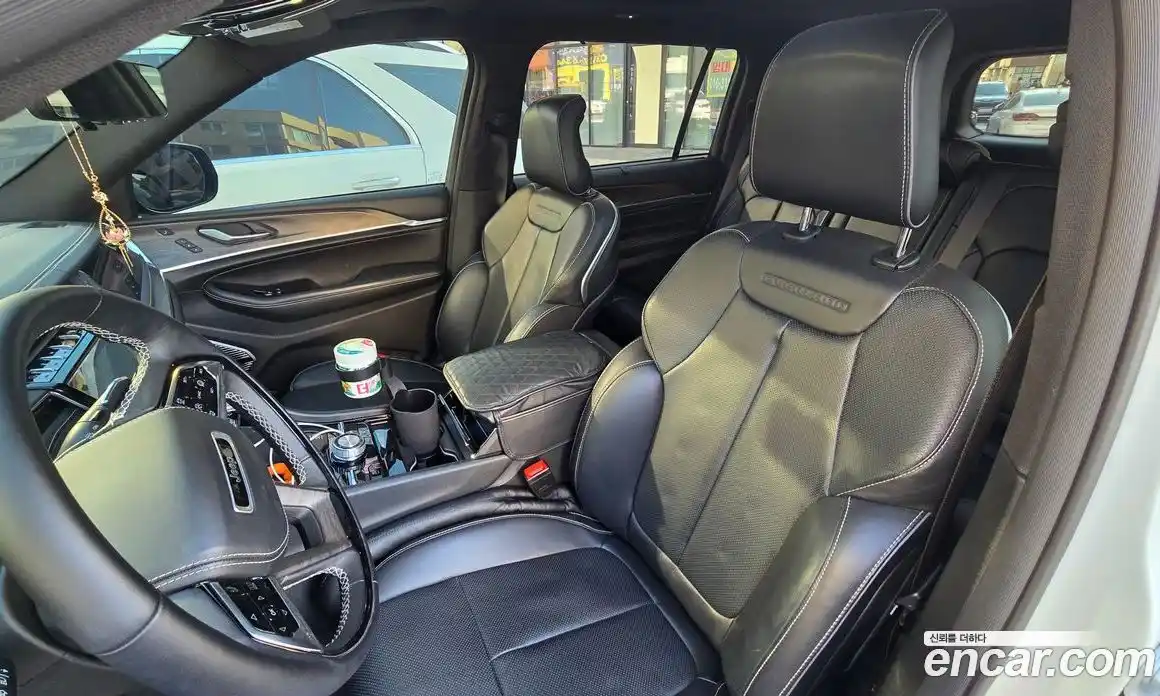 Jeep Cherokee 2023 3.6 Автомат в Москве № 169955, фото 12