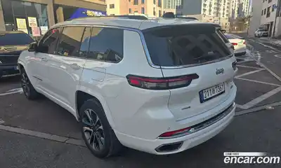 Jeep Cherokee 2023 3.6 Автомат в Москве № 169955, миниатюра 2