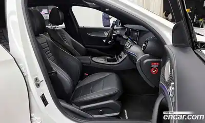 Mercedes-Benz E-Class 2021 2.0 Автомат в Москве № 171029, миниатюра 9