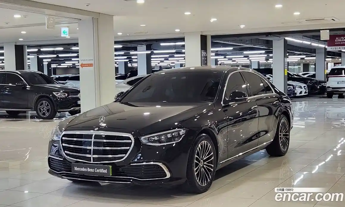 Mercedes-Benz S-Class 2024 3.0 Автомат в Москве № 178377, фото 1