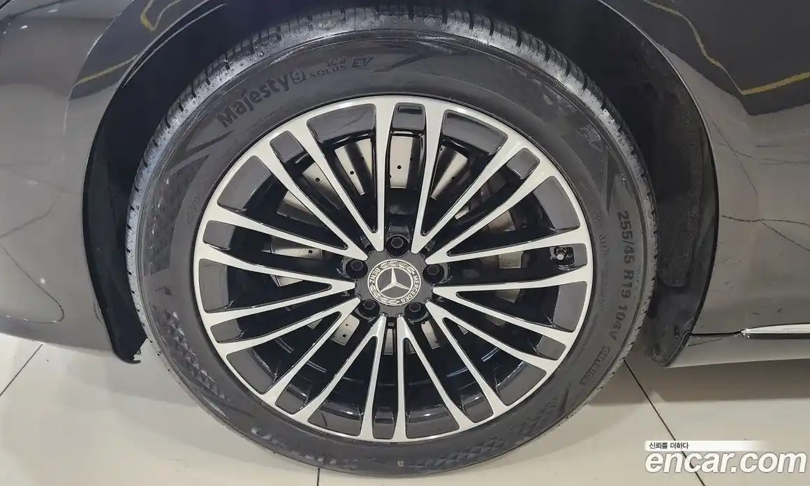 Mercedes-Benz S-Class 2024 3.0 Автомат в Москве № 178377, фото 20