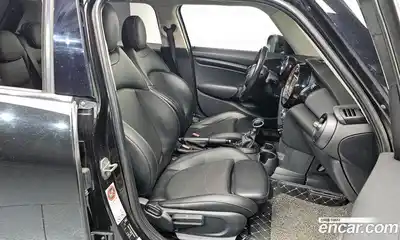 Mini Cooper 2015 1.5 Автомат в Москве № 179261, миниатюра 4