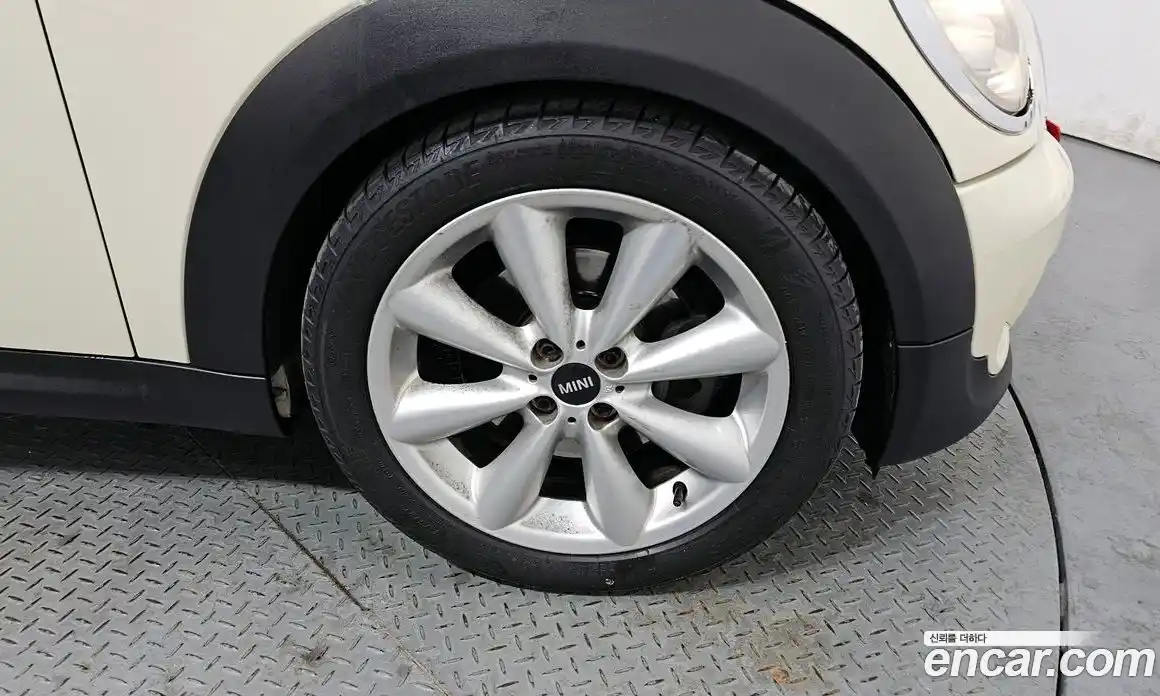 Mini Cooper 2013 1.6 Автомат в Москве № 179805, фото 5