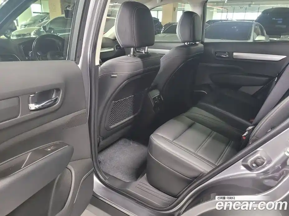 Renault QM6 2021 2.0 Автомат в Москве № 180076, фото 13