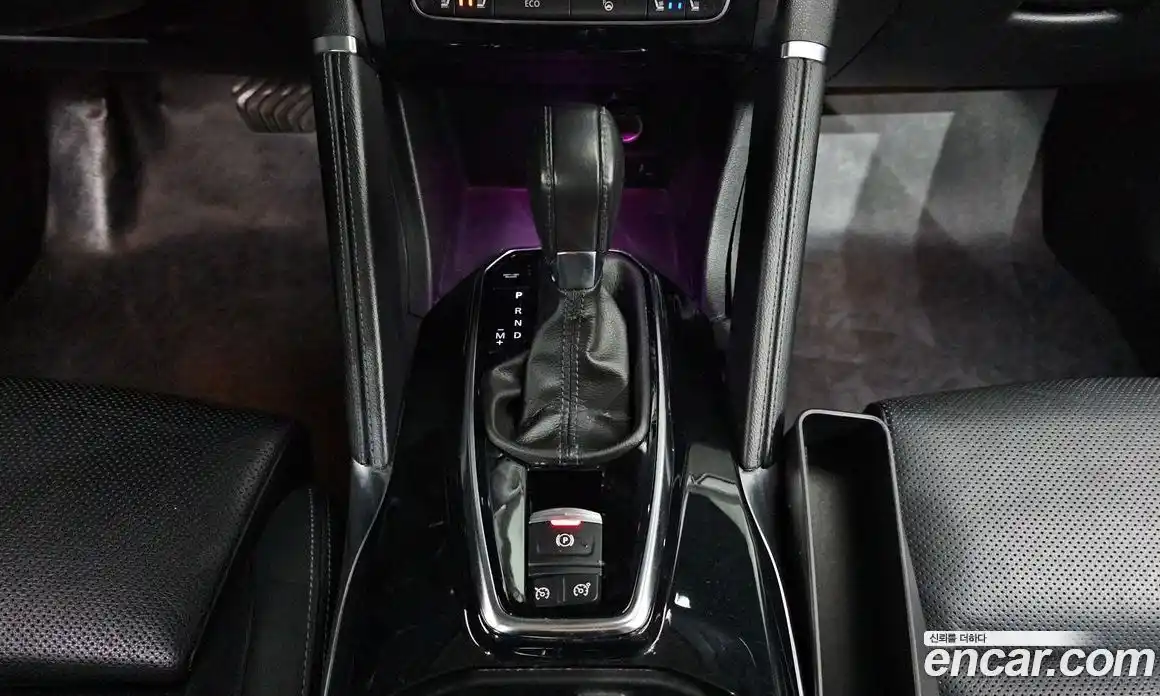 Renault QM6 2020 2.0 Автомат в Москве № 183780, фото 9