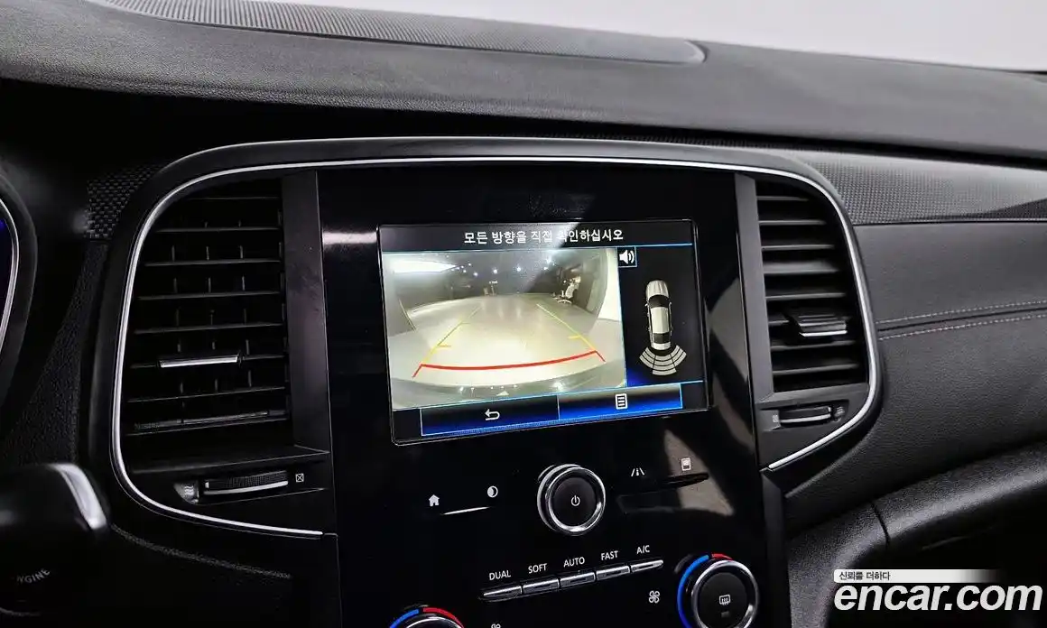 Renault SM6 2017 2.0 Автомат в Москве № 184287, фото 16