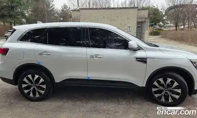 Renault QM6 2021 2.0 Автомат в Москве № 185536, миниатюра 3