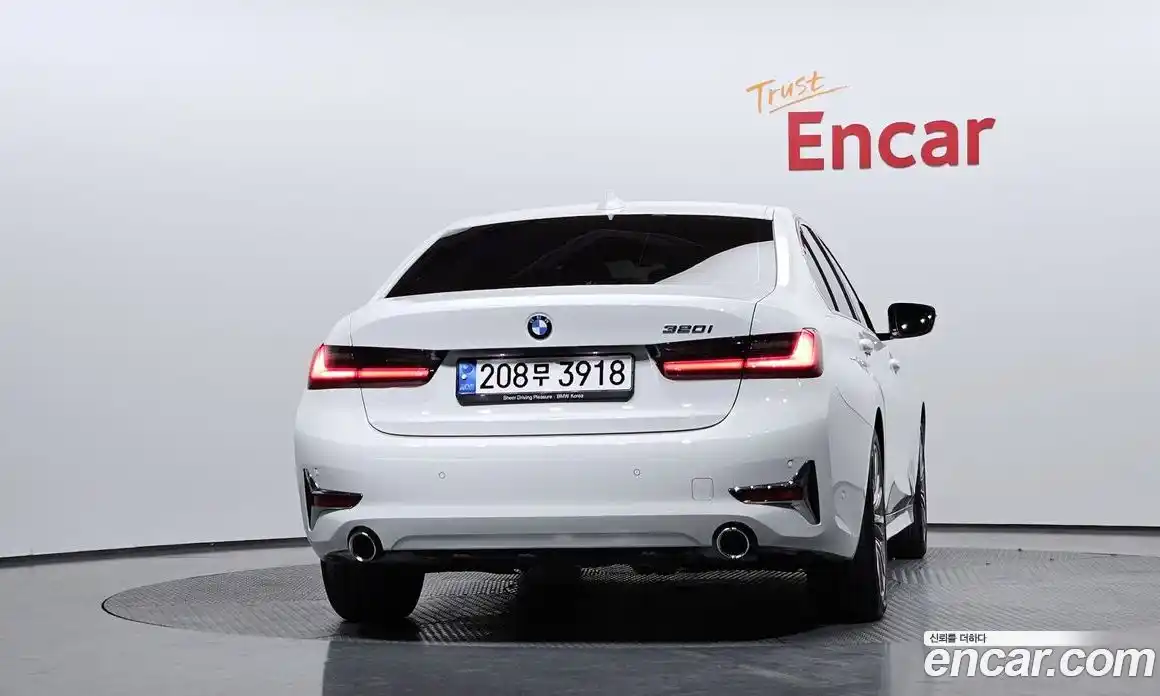 BMW 3-Series 2022 2.0 Автомат в Москве № 187061, фото 5