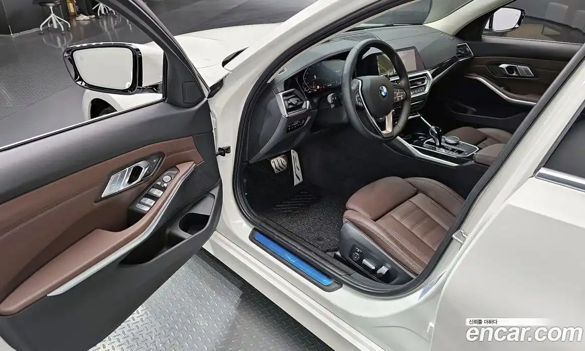 BMW 3-Series 2022 2.0 Автомат в Москве № 187061, фото 8