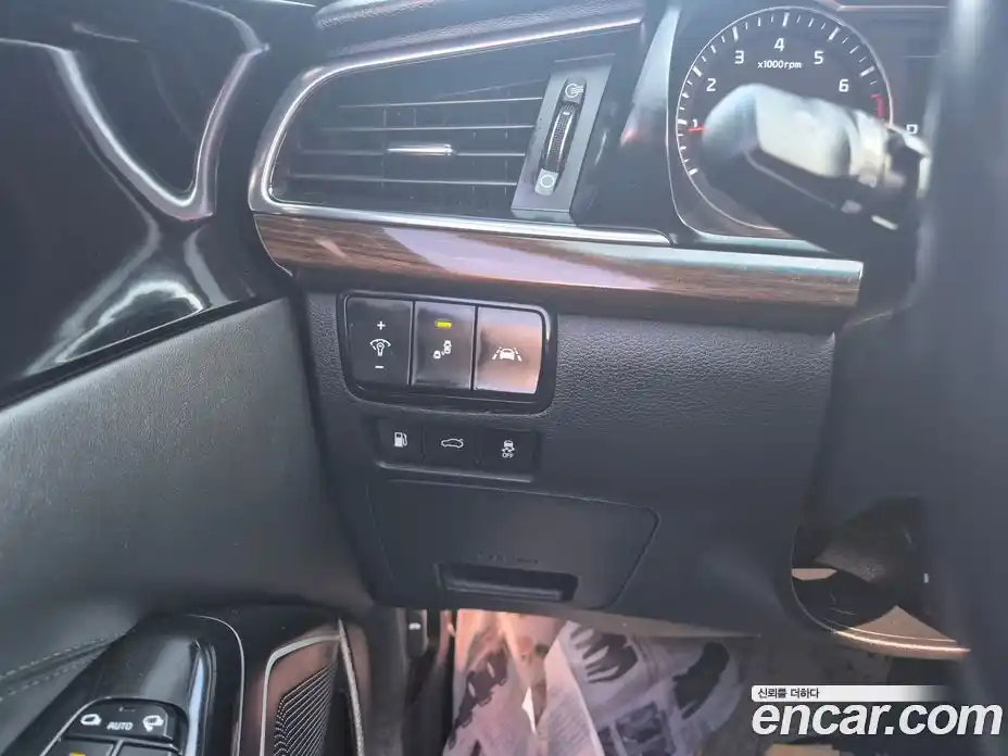 Kia K7 2019 2.4 Автомат в Москве № 19048, фото 13