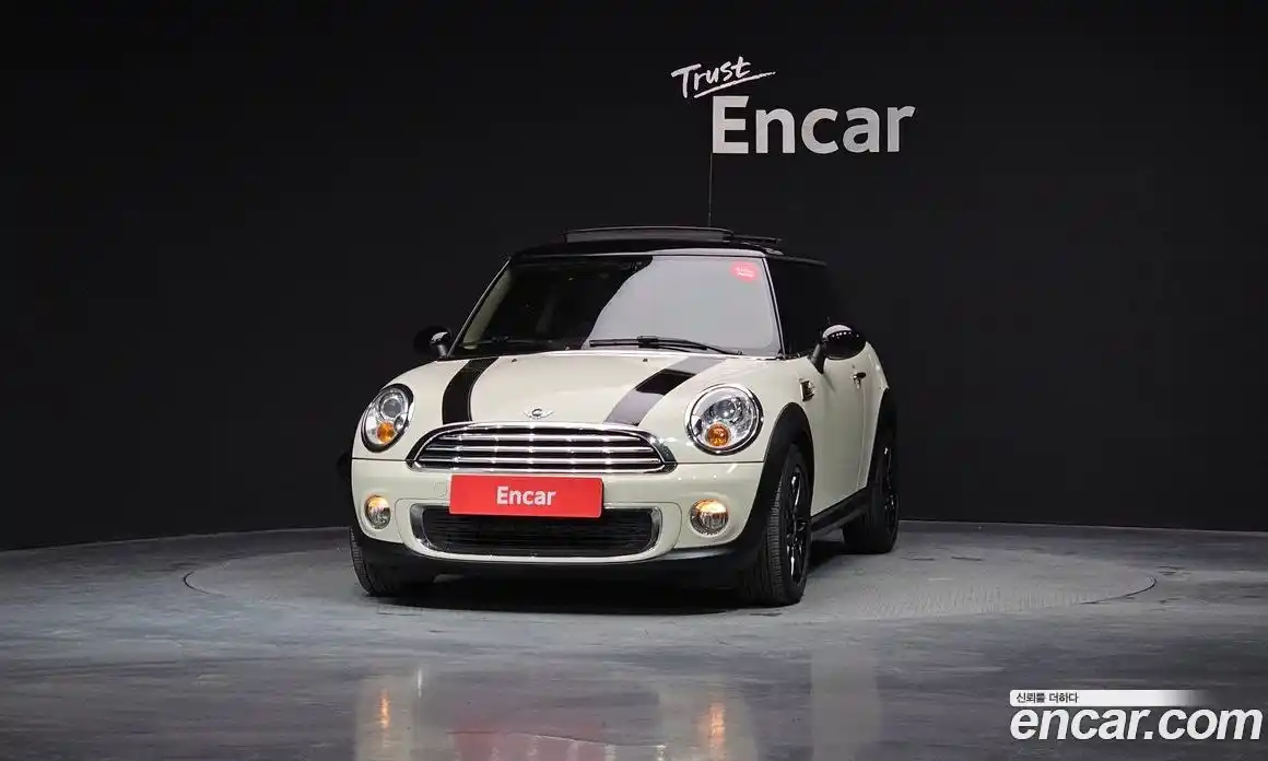 Mini Cooper 2013 1.6 Автомат в Москве № 191152, фото 4