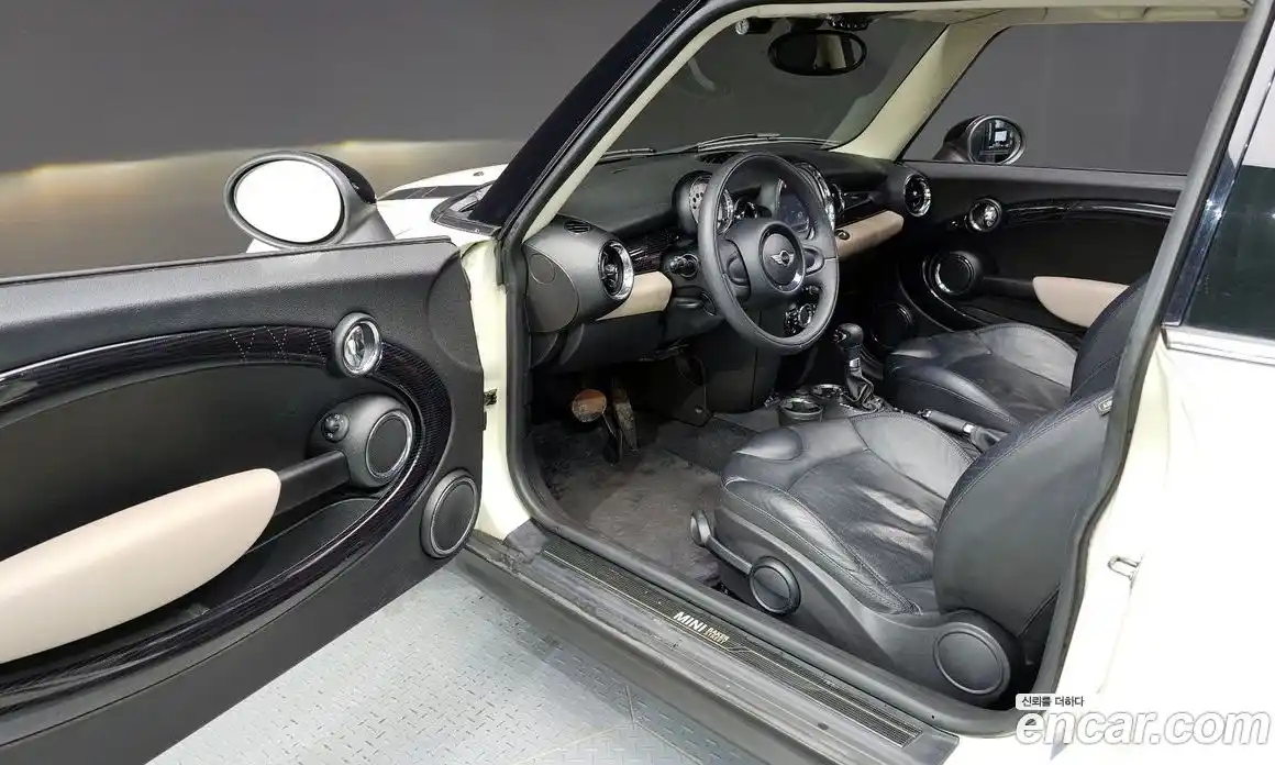 Mini Cooper 2013 1.6 Автомат в Москве № 191152, фото 10