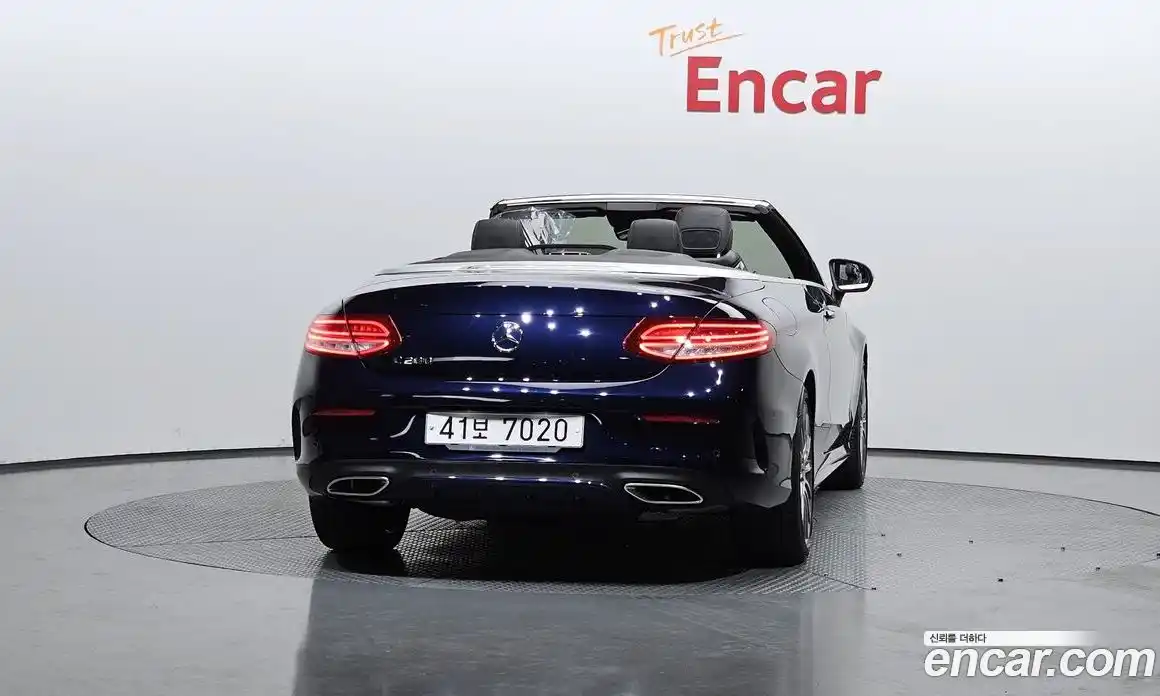 Mercedes-Benz C-Class 2017 2.0 Автомат в Москве № 194886, фото 14