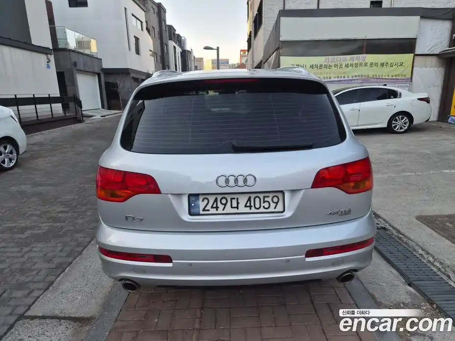 Audi Q7 2009 4.1 Автомат в Москве № 196877, фото 4