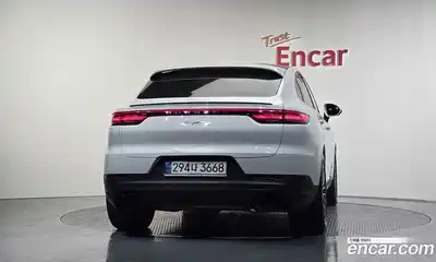 Porsche Cayenne 2021 3.0 Автомат в Москве № 197406, миниатюра 4