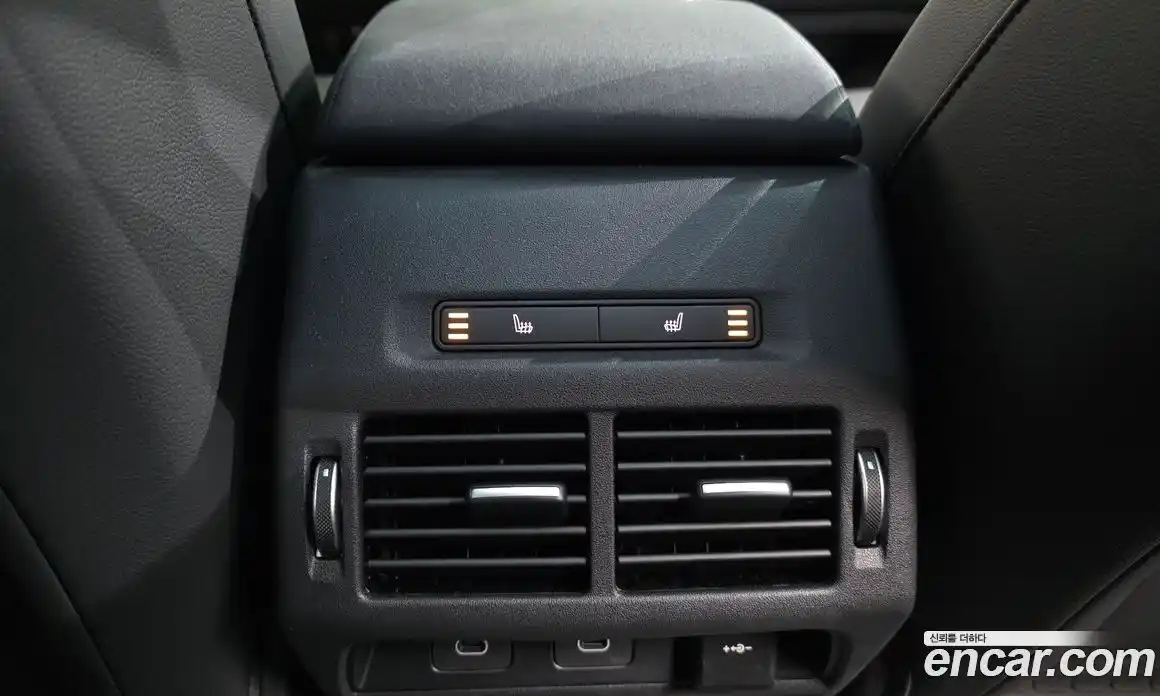 Land Rover Discovery Sport 2025 2.0 Автомат в Москве № 198071, фото 19