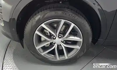 Land Rover Discovery Sport 2025 2.0 Автомат в Москве № 198071, миниатюра 5