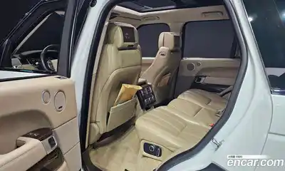 Land Rover Range-Rover 2016 4.4 Автомат в Москве № 198115, миниатюра 12