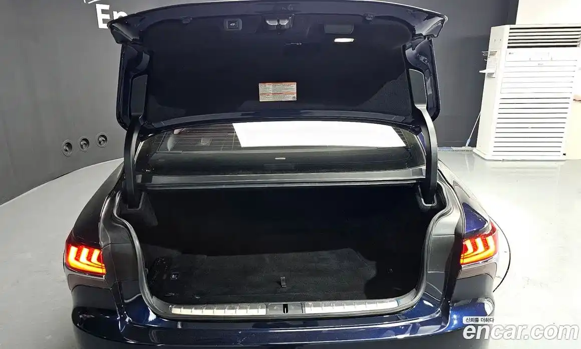 Lexus LS 2019 3.5 Автомат в Москве № 198896, фото 9