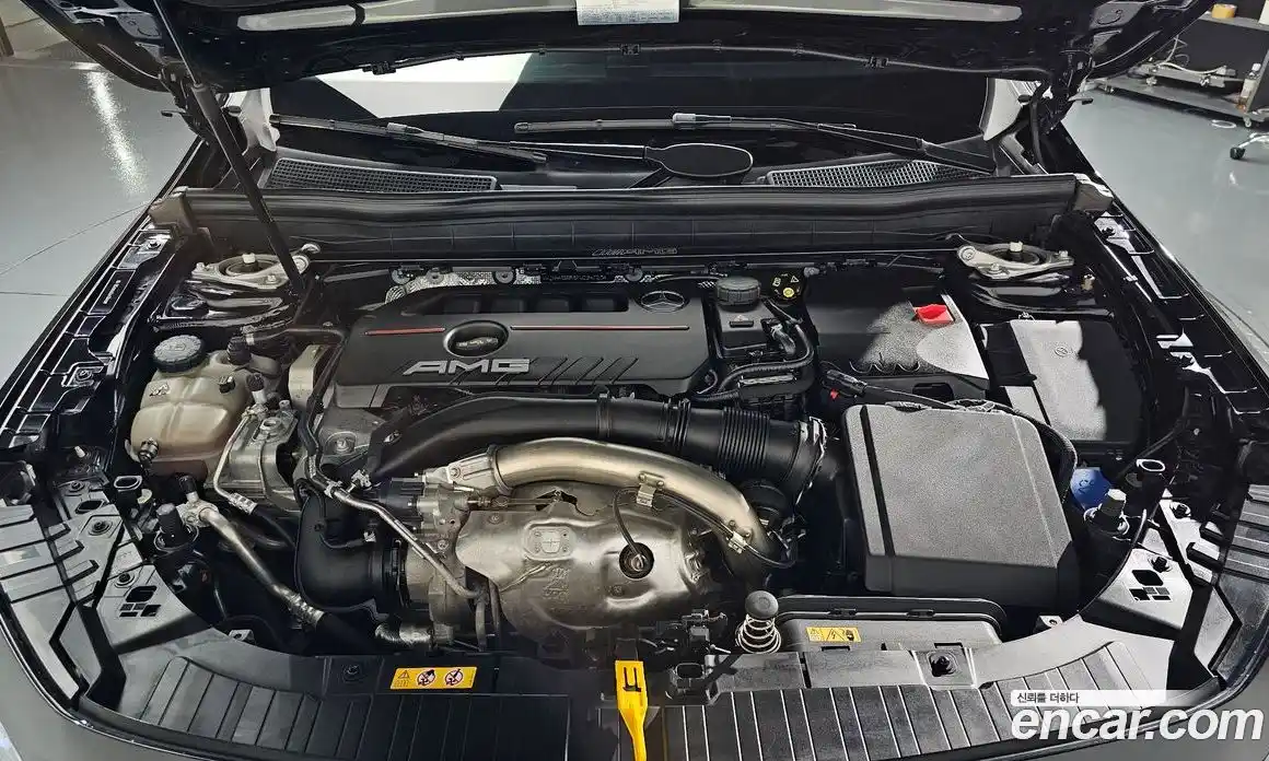 Mercedes-Benz GLB-Class 2023 2.0 Автомат в Москве № 205182, фото 18