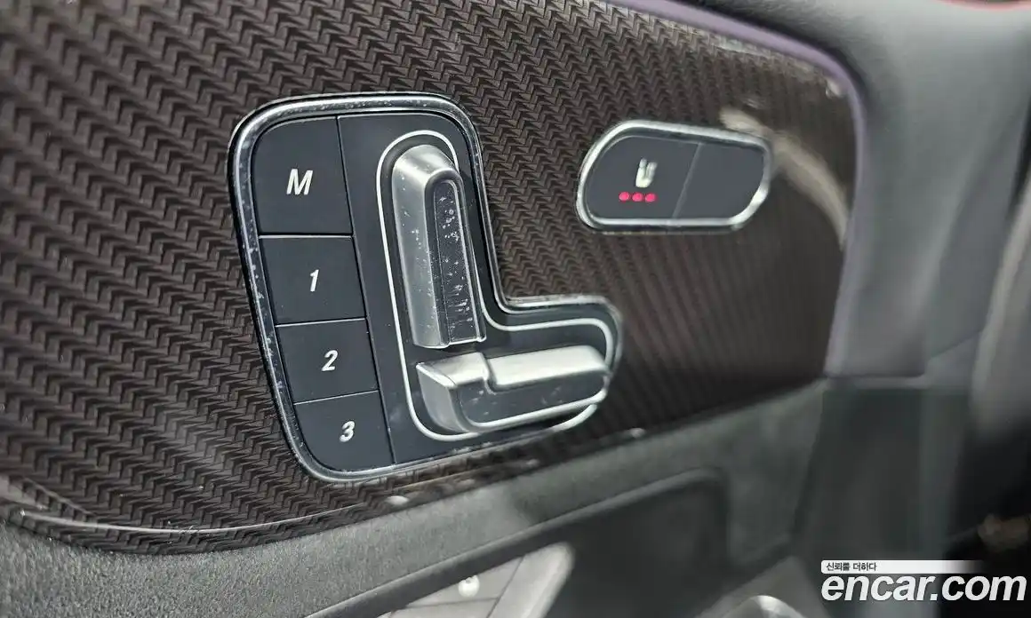 Mercedes-Benz GLB-Class 2023 2.0 Автомат в Москве № 205182, фото 7