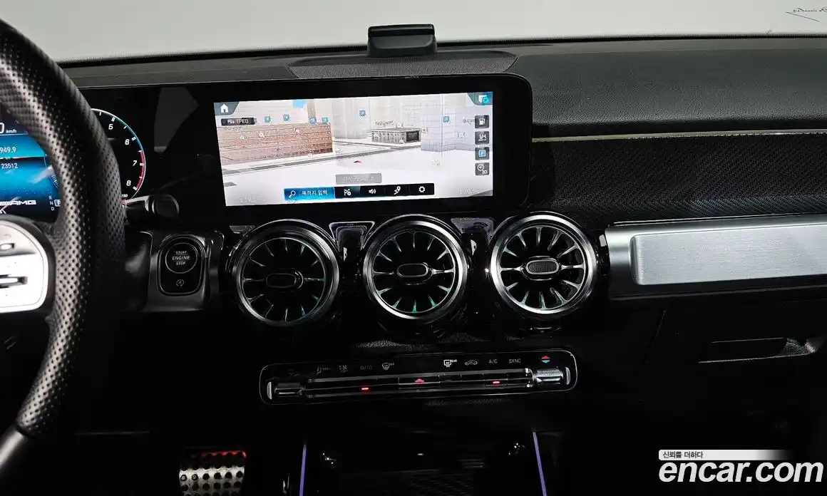 Mercedes-Benz GLB-Class 2023 2.0 Автомат в Москве № 205182, фото 8