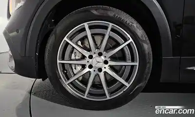 Mercedes-Benz GLB-Class 2023 2.0 Автомат в Москве № 205182, миниатюра 9